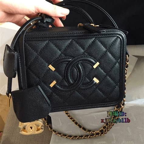 Chanel Vanity Case 金扣單肩包 A93342 價錢、規格及用家意見